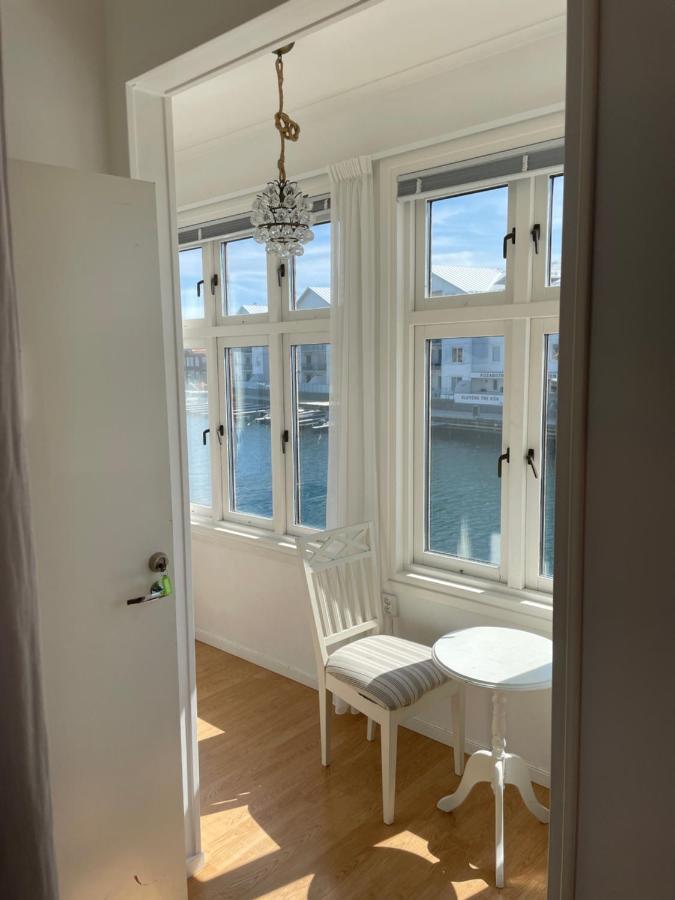 Pensionat Bryggan Smögen Exterior foto